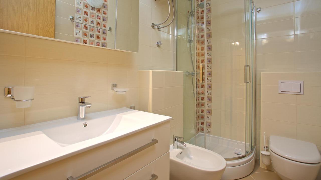 Apartments Vinka Jelsa  Εξωτερικό φωτογραφία