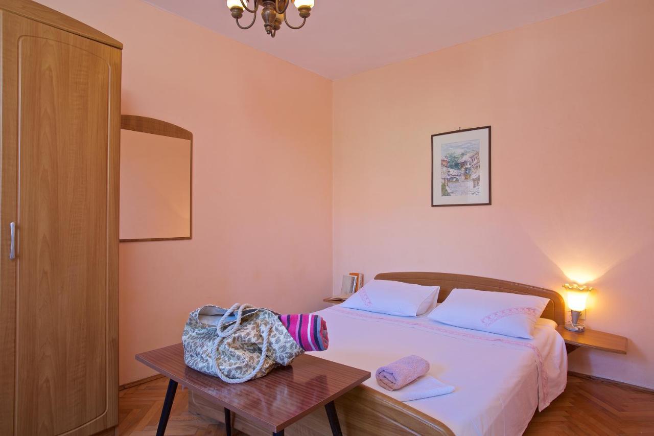 Apartments Vinka Jelsa  Εξωτερικό φωτογραφία