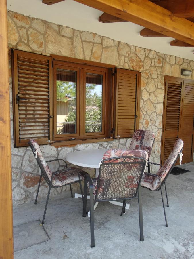 Apartments Vinka Jelsa  Εξωτερικό φωτογραφία